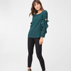 Club Monaco •Belise ruffle sleeve blouse